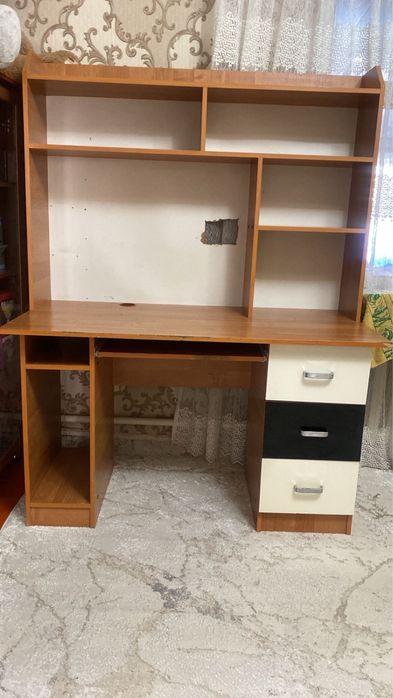 Шкаф сатылады жағдайы жақсы