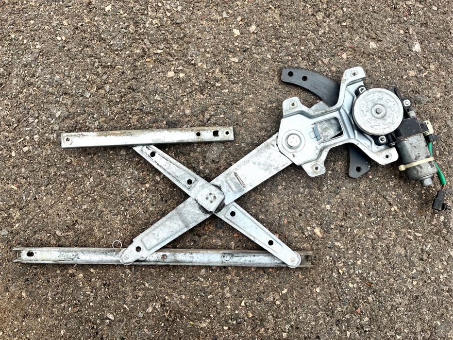 Стеклоподемники электро перед 190 мерс