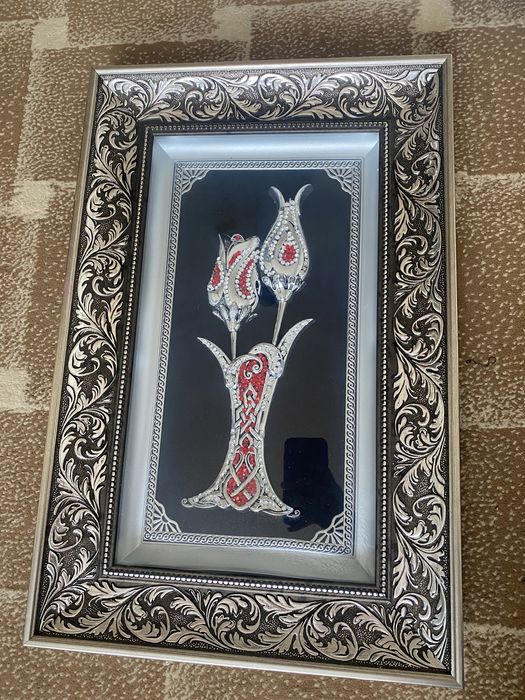 Картина с камнями сваровски