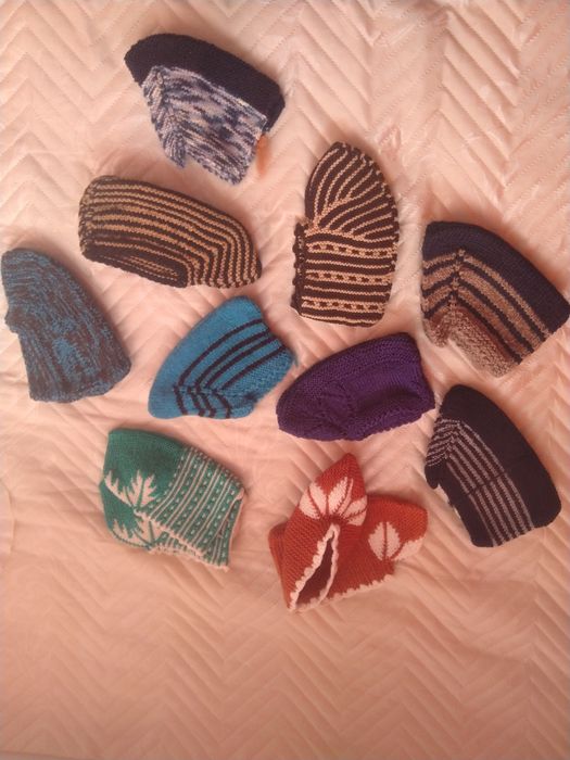 Плетени терлици.