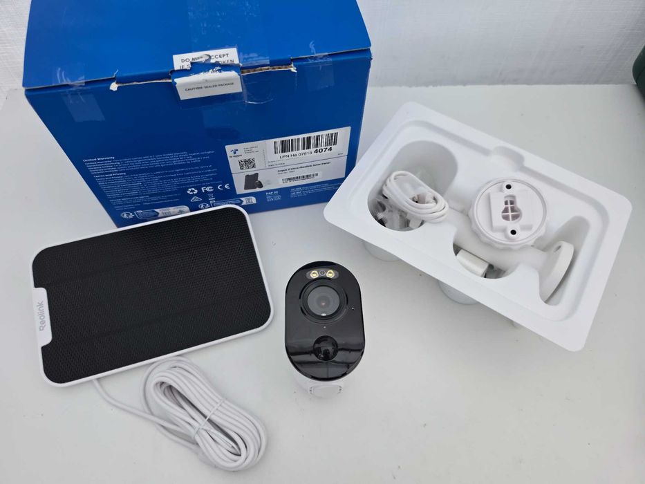 Camera supraveghere wireless IP WiFi cu panou solar Reolink Argus 3 Ultra B350+SOLAR 4K