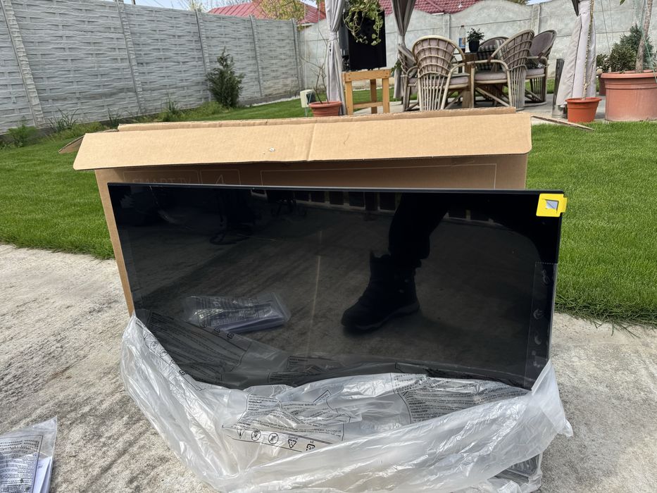 TV Hisense Smart spart – pentru piese