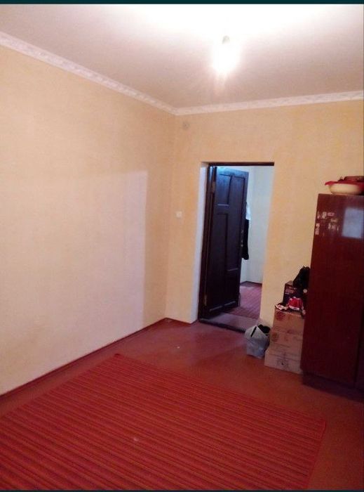 Uy sotiladi 3 xonali