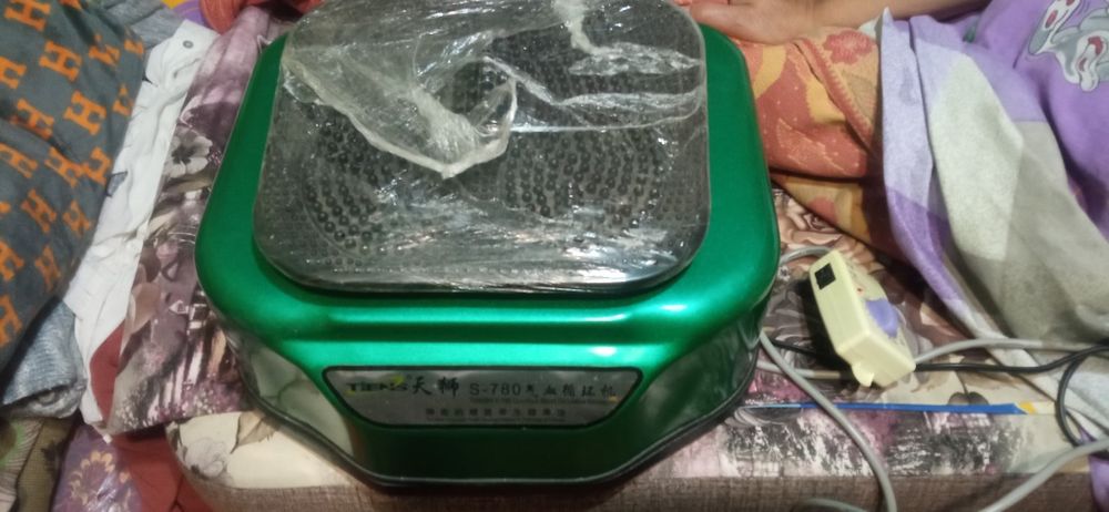 Продам аппарат для лечения.