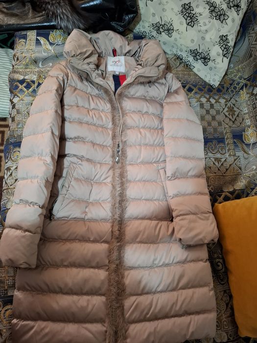 Куртка в отличном состоянии