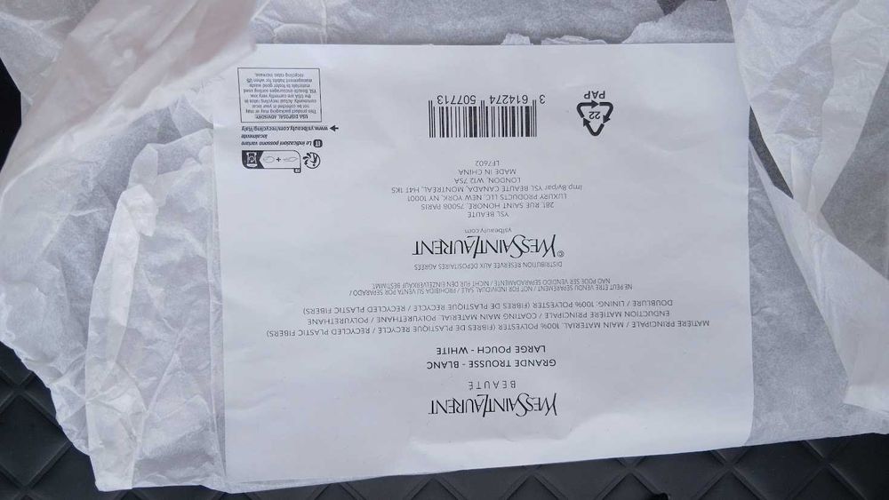 Yves Saint Laurent Portfard Mare Alb si Pieptene Negru metal