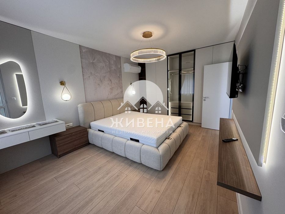 Продава обзаведен 3-стаен апартамент, Център, площ 133 кв.м