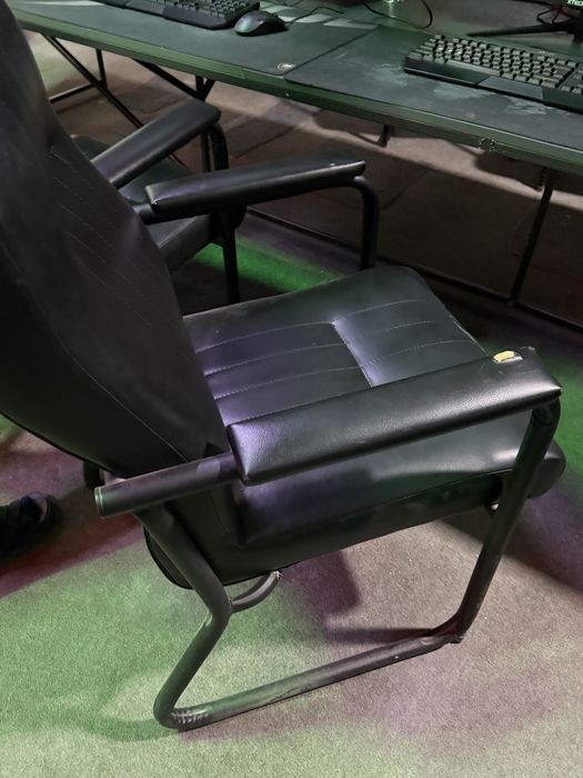 Kreslo xolati yaxshi 10 ta bor