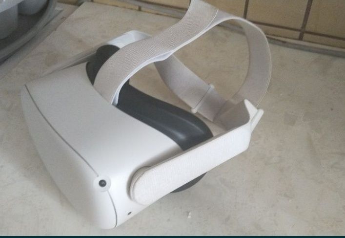 VR очки Oculus Quest 2 128GB (Meta) комплект