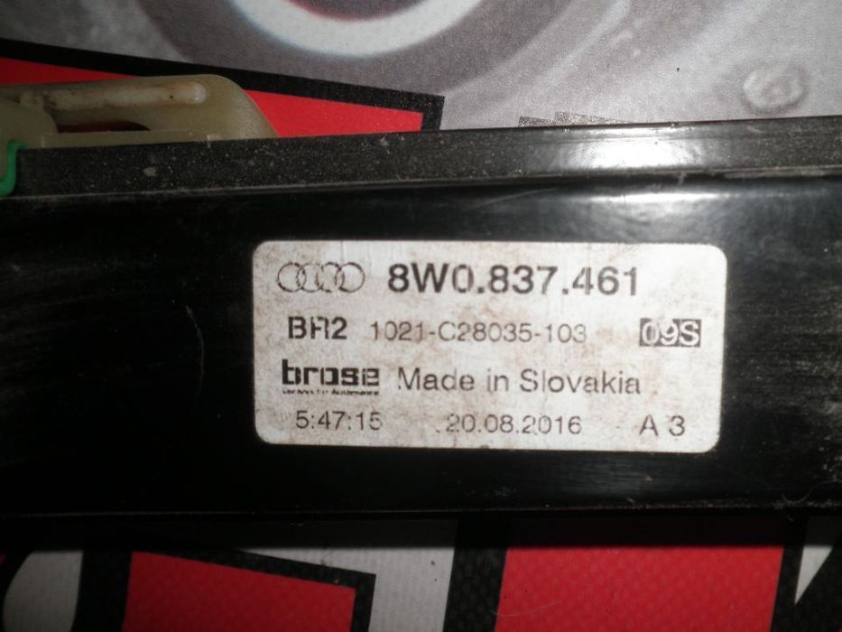 Macara Cu Motoras Stanga Fata Audi A4 B9 8W0837461 8W0959801