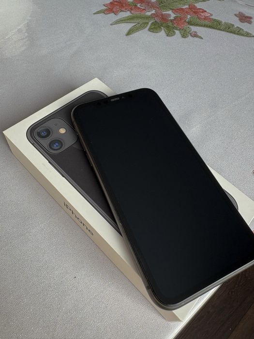 Iphone 11/64гб Black
