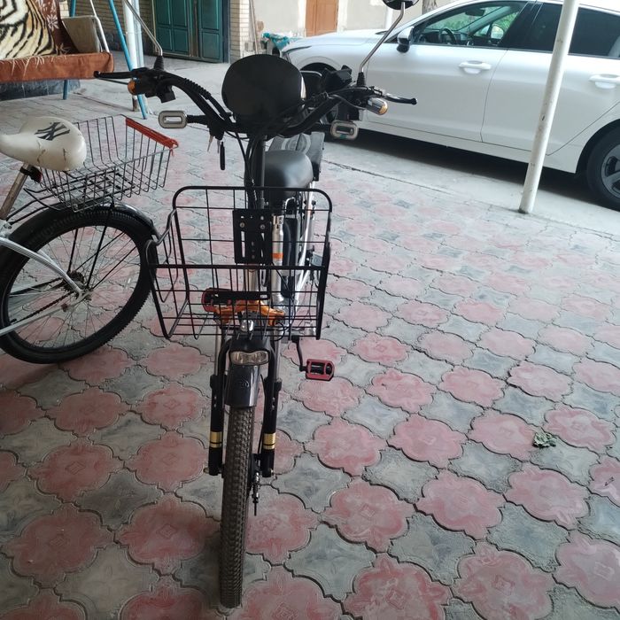 Elektra velosiped sotiladi yangi