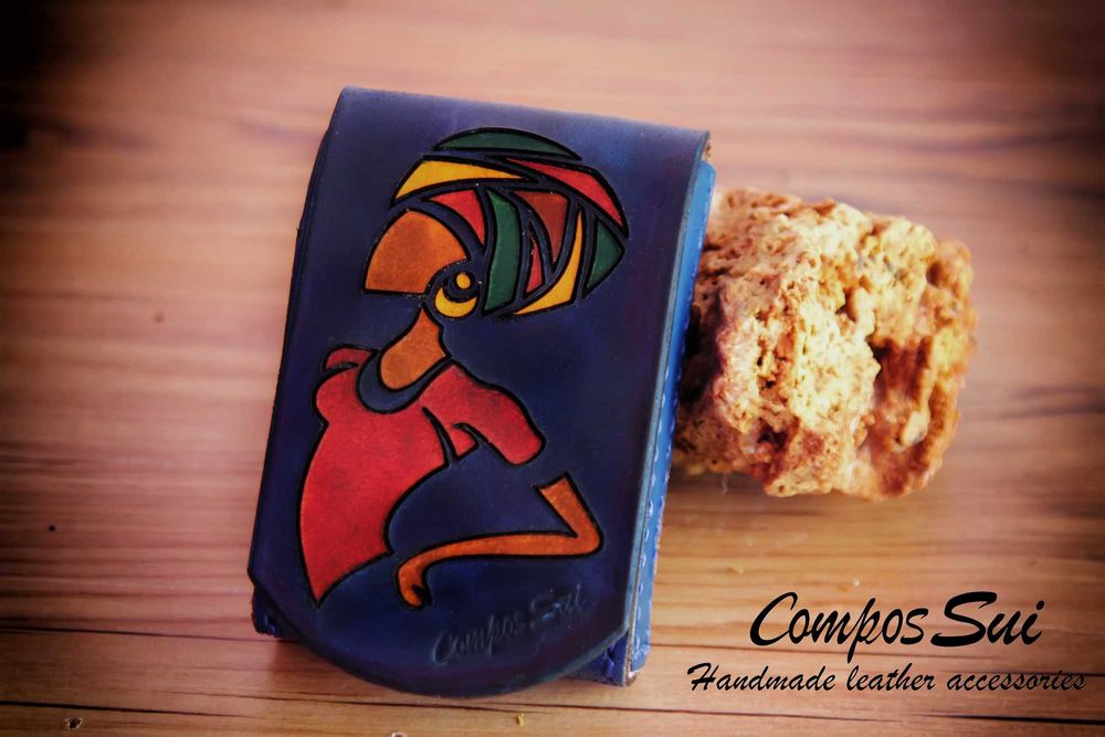 КОЖЕНИ АКСЕСОАРИ Портефейли, Табакери, Калъфи за очила и ножове и др.