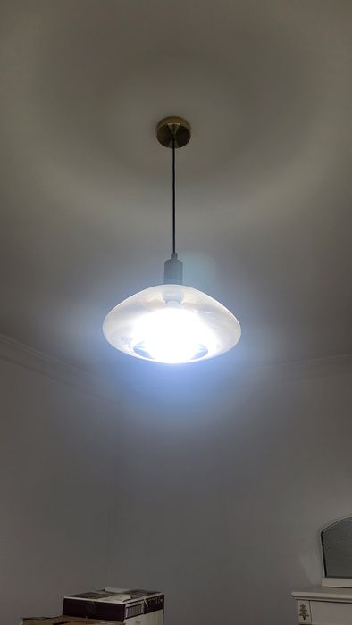 Продам люстры б/ у , в шорошем состоянии