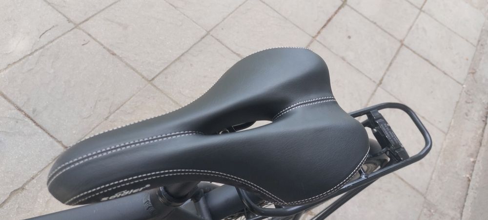 Продавам немски алуминиев велосипед    28 цола,56  см