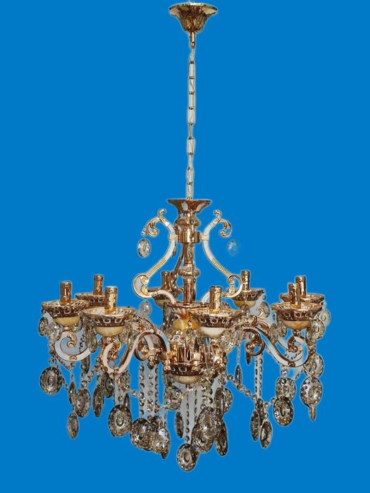 Өжет базары 12 корпус.