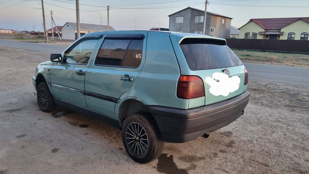 Автомобиль Golf 3 1992