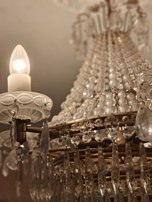Candelabru cristal in stil Neoclasic