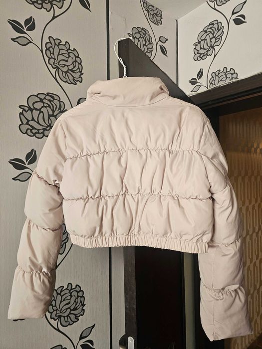 Дамско късо якенце