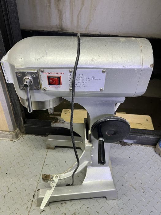 Продам тестомес рабочий иногда тупит