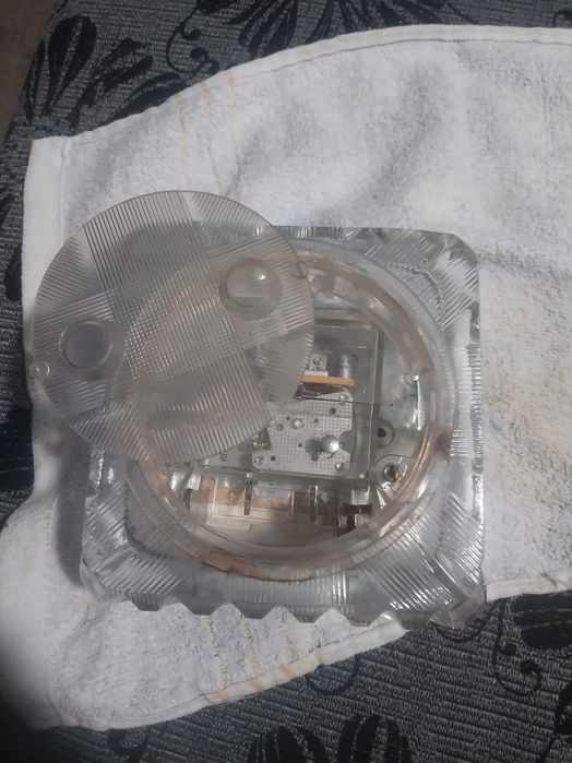 Продам часы маяк