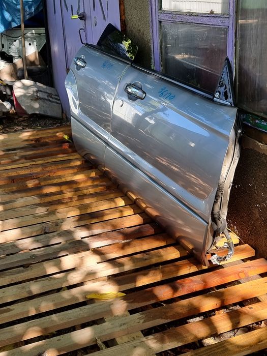 Двери на Subaru Forester Sg