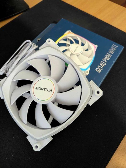 Тихий вентилятор Montech 140мм белый