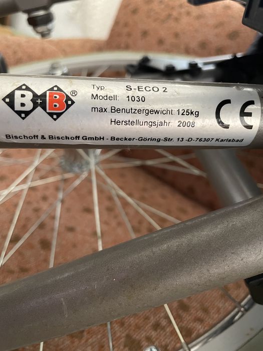 Инвалидна количка BB до 125 кг. И тоалетна за трудноподвижни.