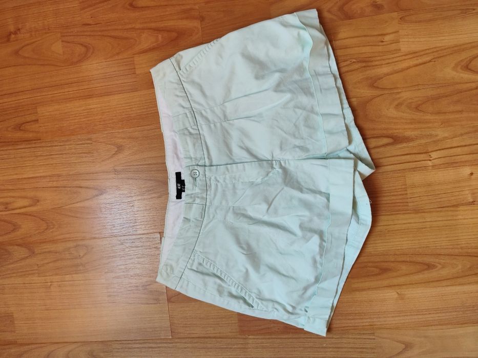 H&M pantaloni scurți dama