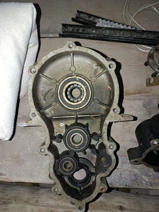 Мотороллер у-н редуктор корпус