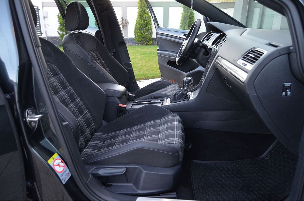 Volkswagen Golf 7 GTD Sport & Sound