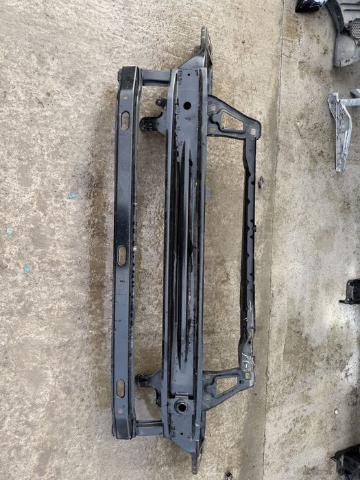 Armatura bara fata Vw crafter