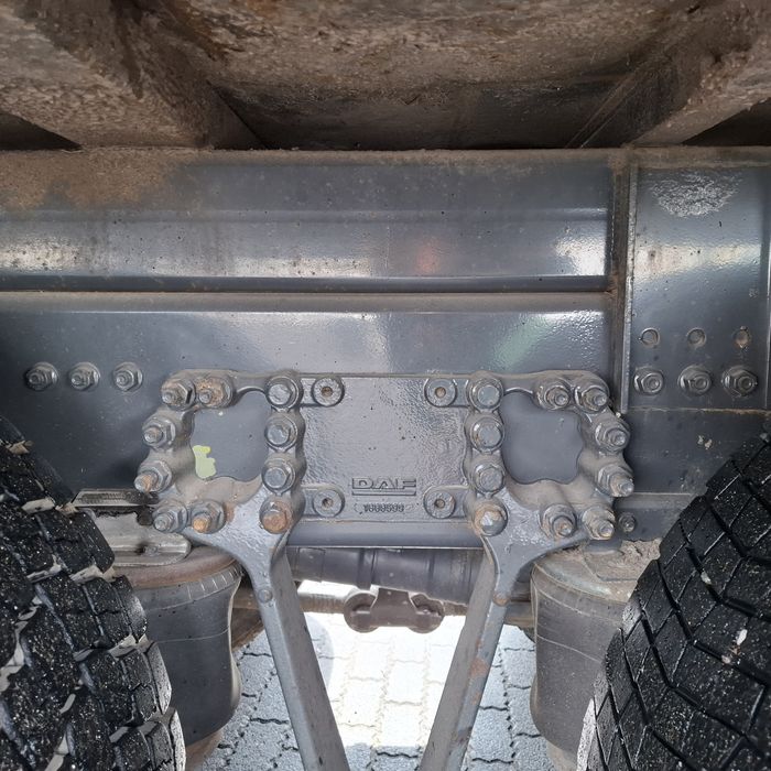 Camion DAF forestier, 2017/12, cu macara Jonsered 1400Z95