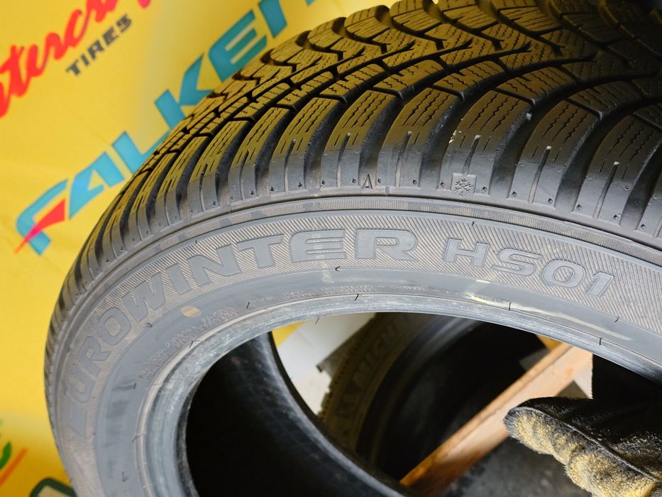 215/55R17 Falken 6,9-6,2mm anvelope in stare foarte buna