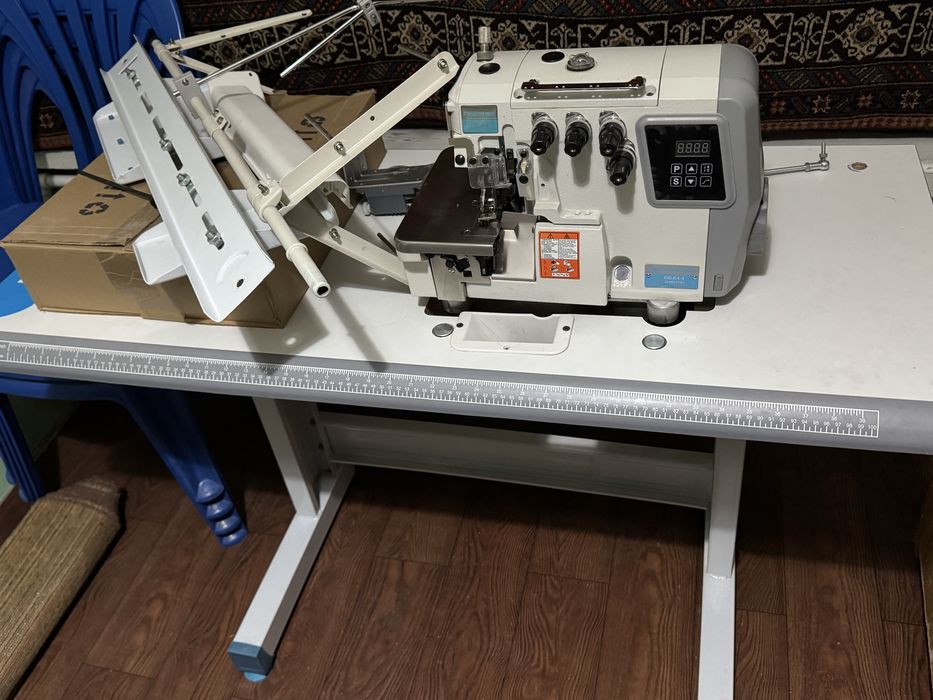 Швейный оверлок Продается новый