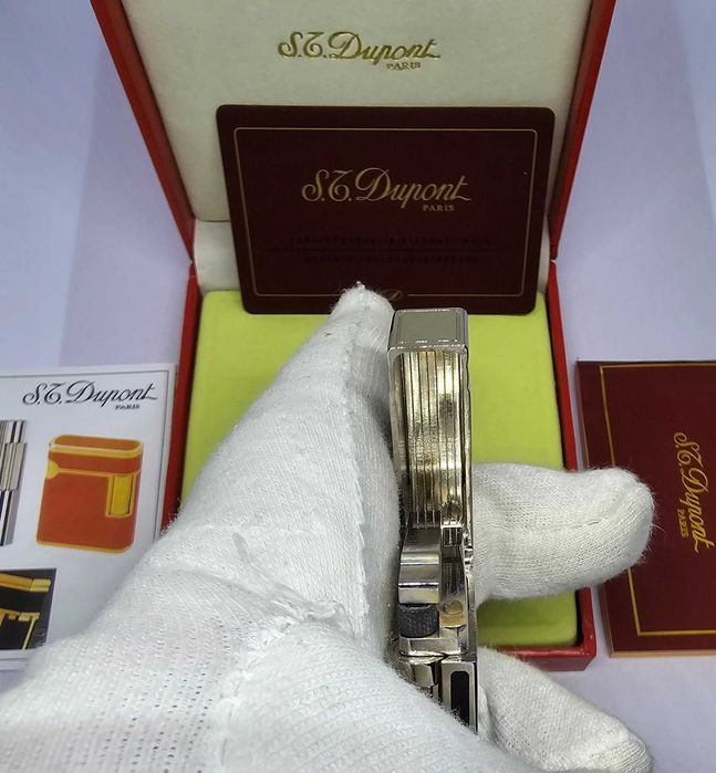 Запалка S.T. Dupont с Черен Лак