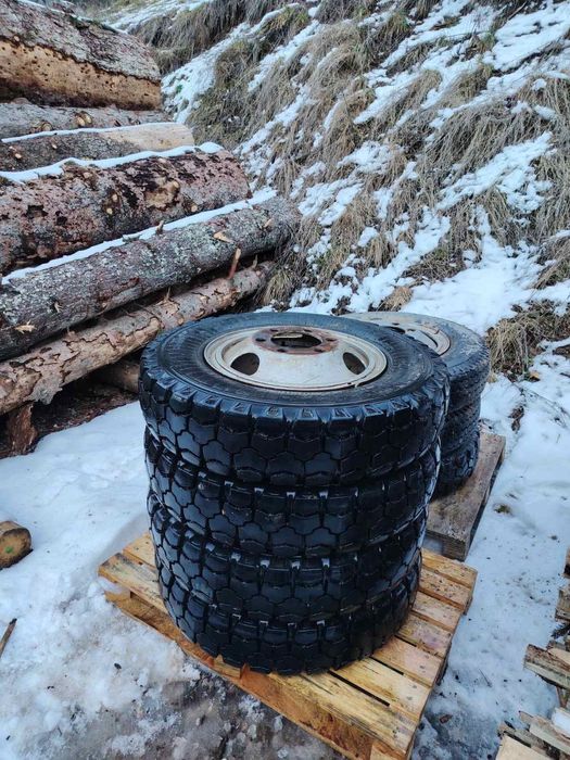 7 гуми размер: 8x25x20