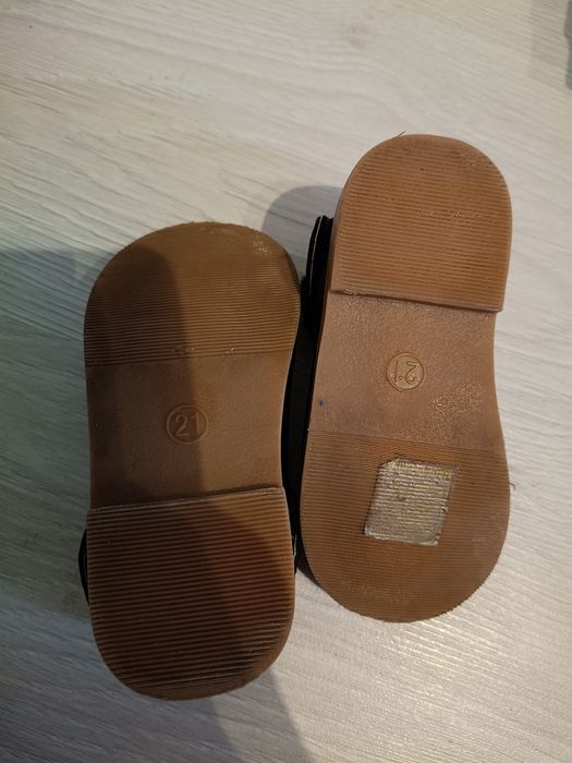 Pantofi fetițe mărimea 21