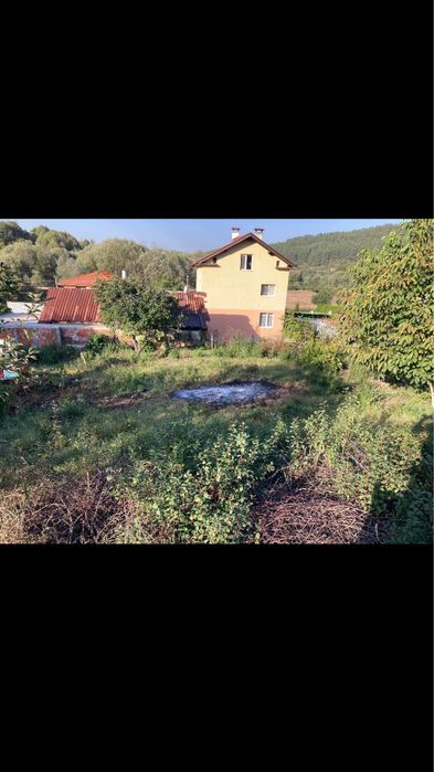 Чистене на дворове