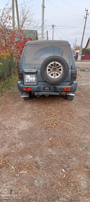 Продам поджеро 5 д