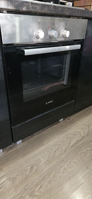 Продам духовой шкаф