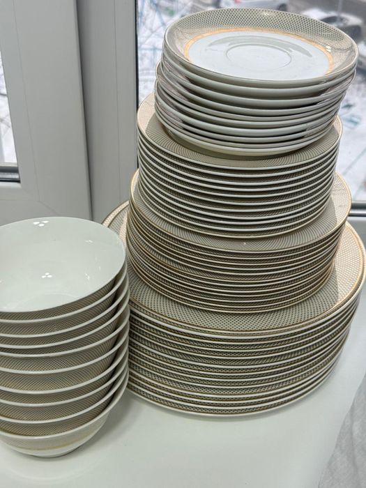 Продам набор посуды