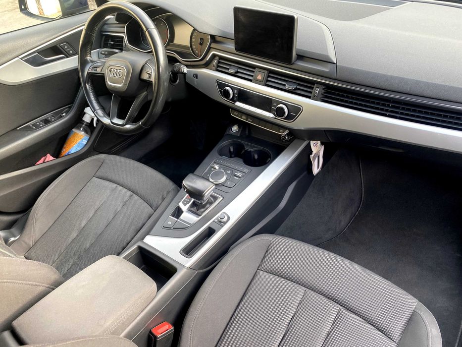 Vand Audi A4 b9 din 2016