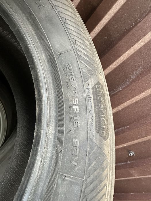 Продам шины Goodyear EfficientGrip Perfomance 2
