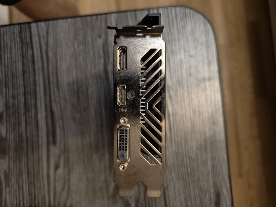 Nvidia 1650 super gigabyte