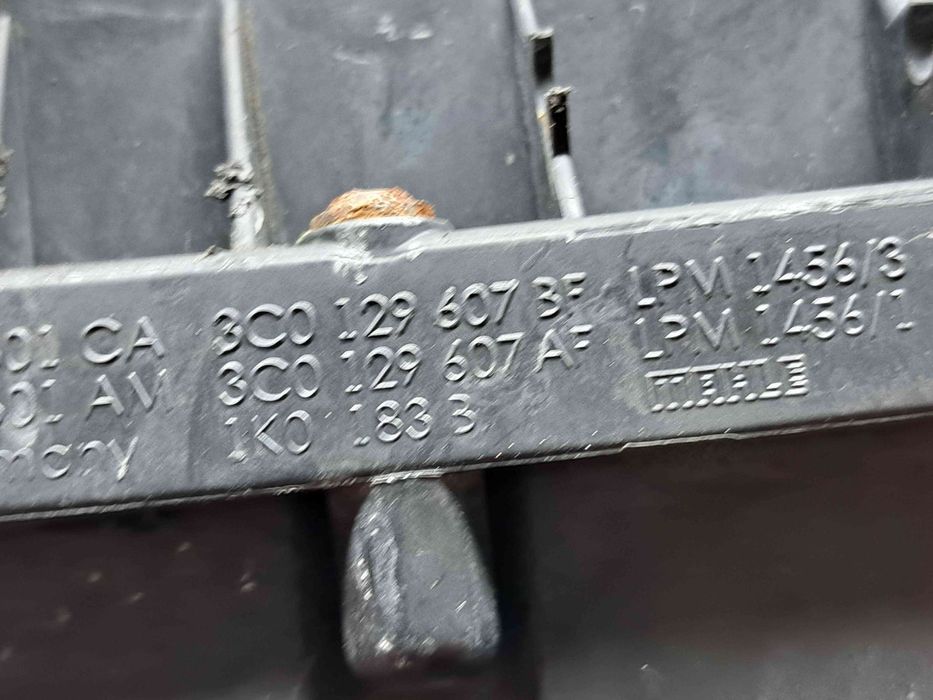 Carcasa filtru aer  Volkswagen Golf 6 (5K1) [Fabr 2009-2013] 3C0129607