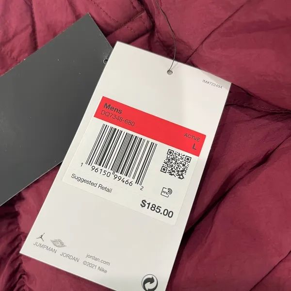 Geaca Jordan essential puffer