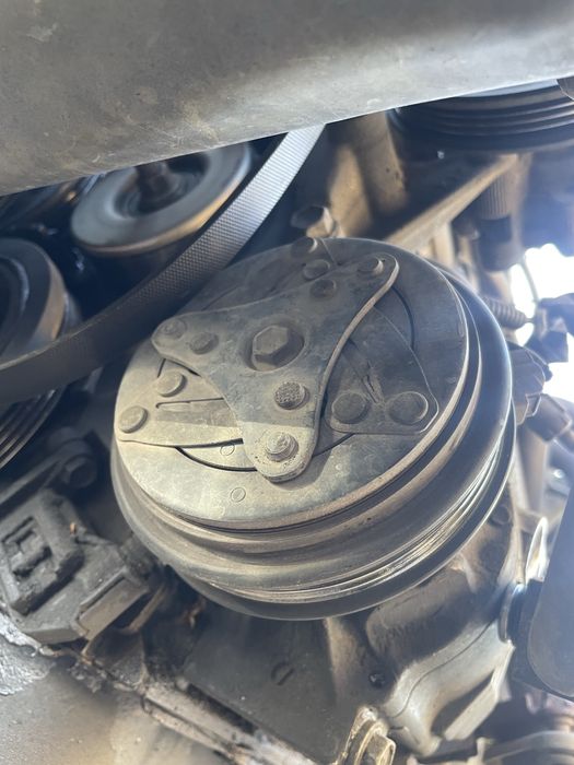 Компресор за климатик за toyota yaris 99 - 05 г