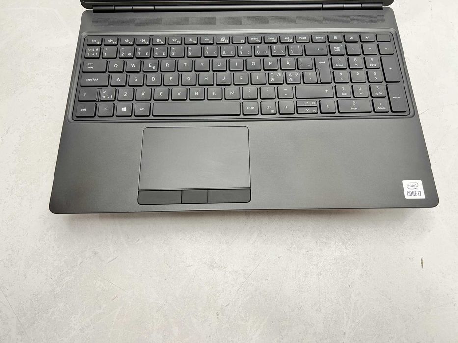 Dell Precision 7550 15.6" i7-10750H 32GB 1TB RTX4000 с Гаранция