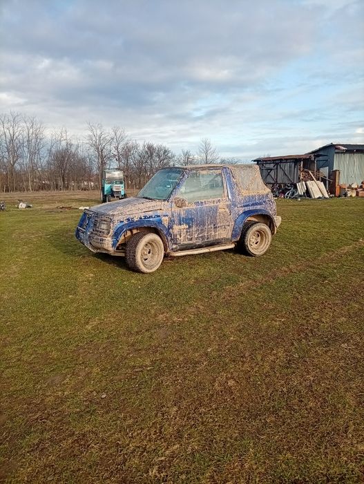 Vând Suzuki Vitara